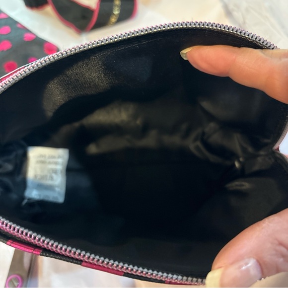 Victoria Secret cosmetic makeup bag 3 piece gift set pink black - Picture 9 of 11